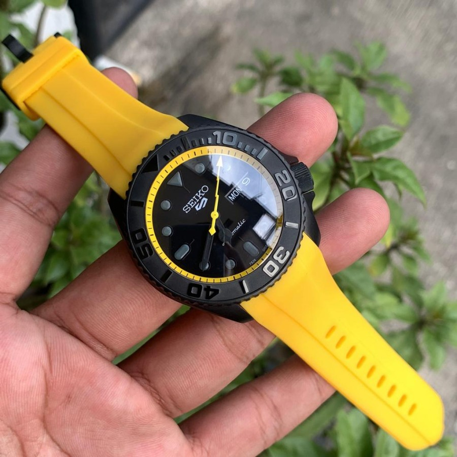 Mod Seiko Yacht Master NH35 Automatic Seiko Mod Rubber Yellow