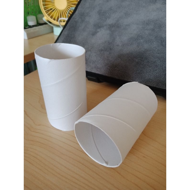 

kardus gulungan tissiu gulung putih / tisu roll