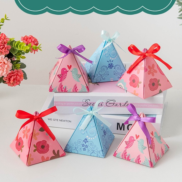 

Box Valentine Wedding - Box Hampers bentuk Piramida Octagon - Box permen/candy box dengan Pita