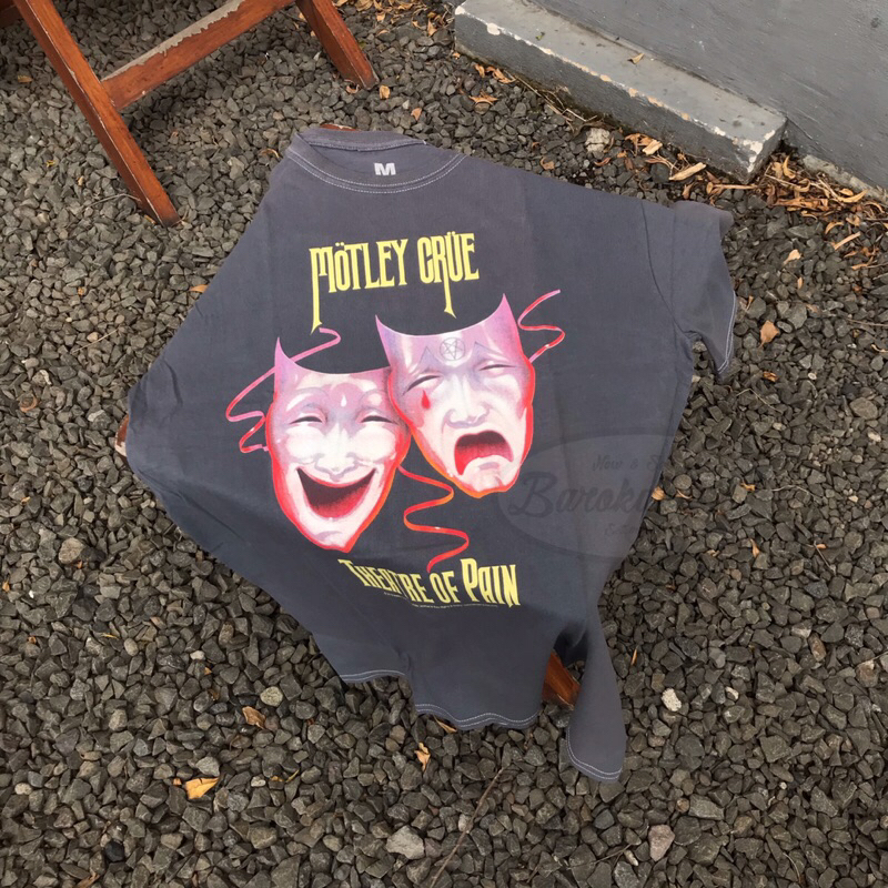Kaos Band Motley Crue Official Merchandise 'Theatre Of Pain'