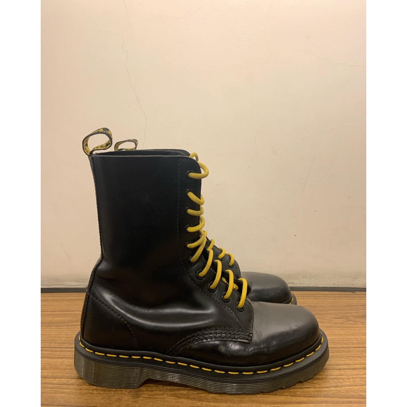 Dr. Martens 1919 Black smooth