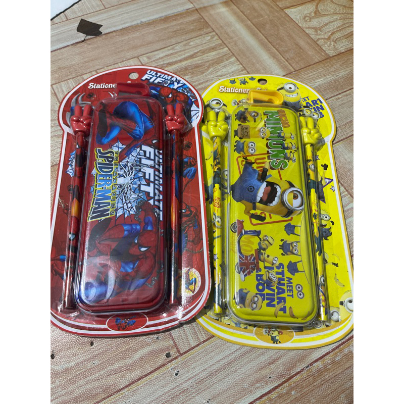 

kotak tempt pensil anak set rautan