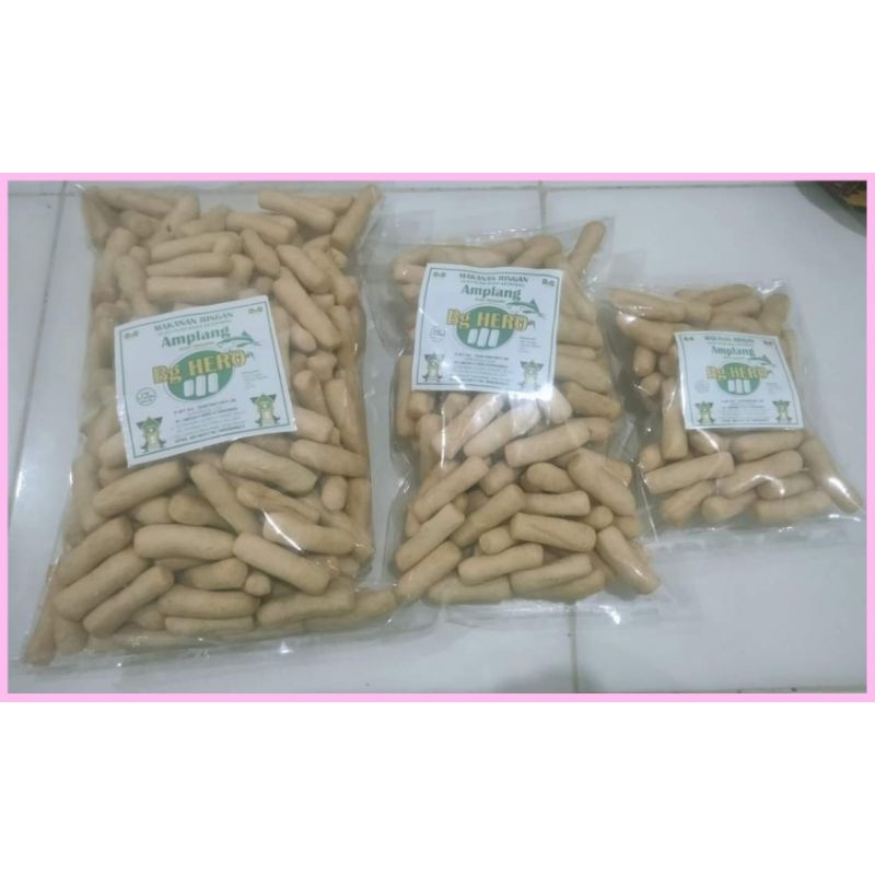 

kerupuk amplang bang hero ikan tenggiri cemilan gurih khas ketapang ukuran 270 g