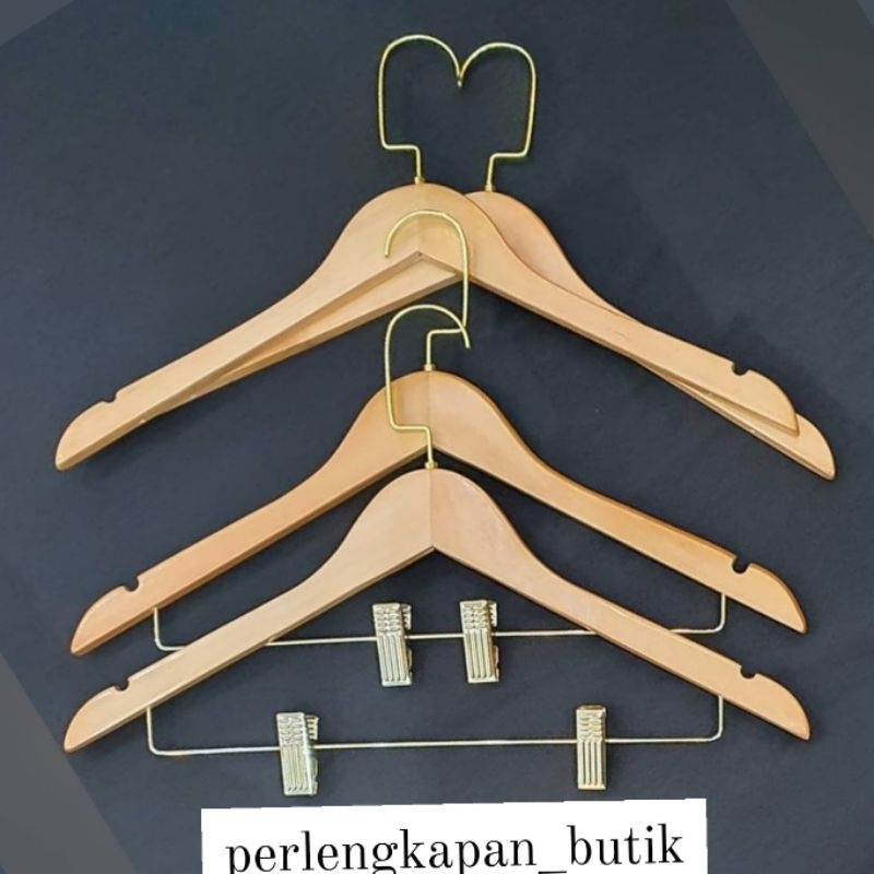 hanger kayu jepit perlusin
