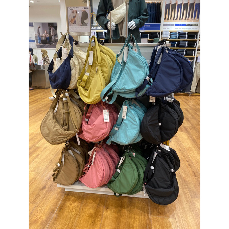 WAISTBAG UNIQLO BEST SELLER 2025 JASTIP