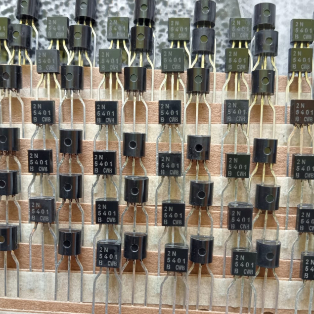 Transistor 2N5401 Original