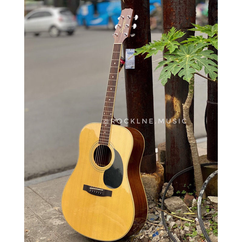 Gitar Akustik Segovia D 07 GN  Hanya gitar
