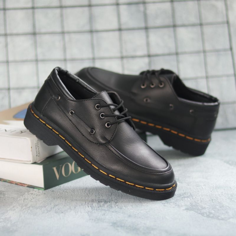 XSHOESBDG.ID X WAR Sepatu Formal Pria Casual Kerja Kantor Resmi Pesta Kondangan Kulit Faux