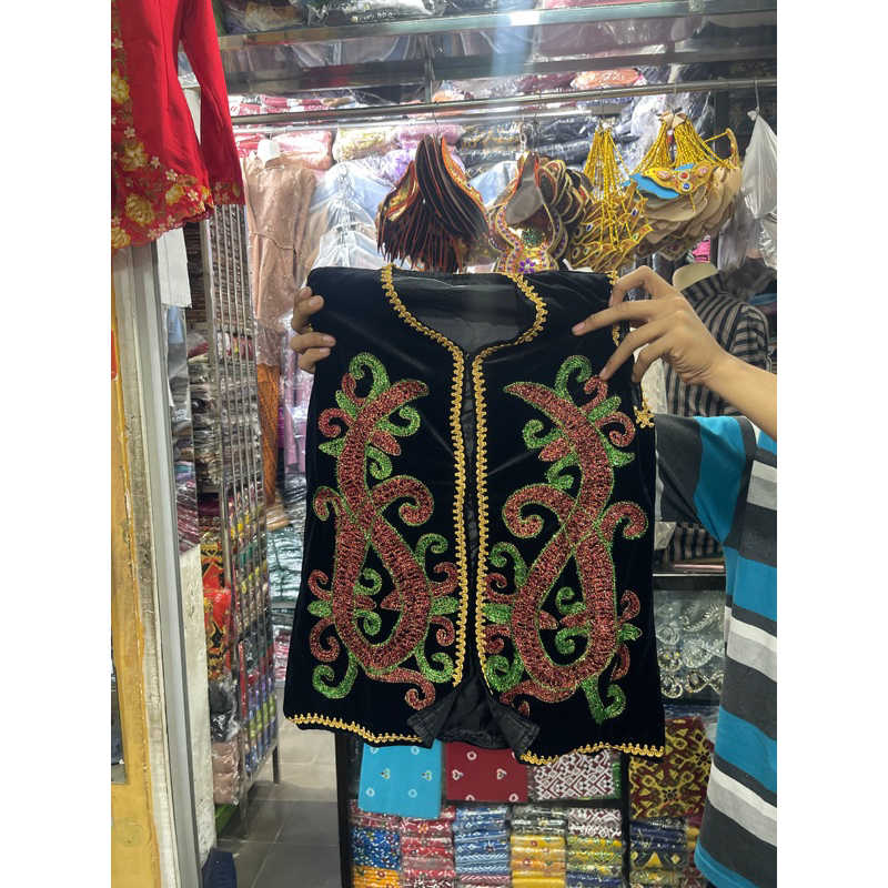 Baju Adat Dayak Baju Daerah Kalimantan Sepasang Atas Bawah