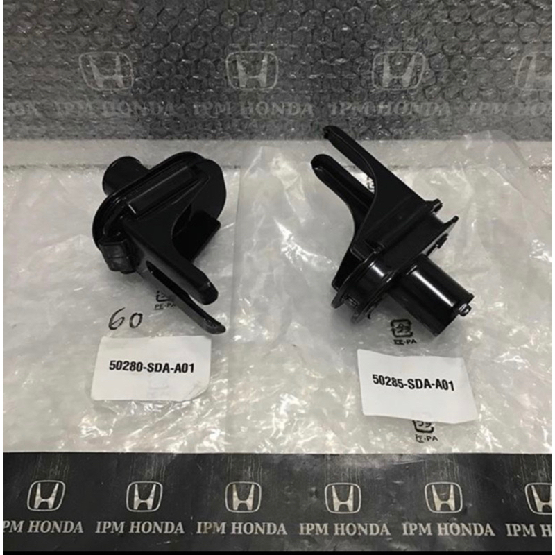 50280 / 50285 SDA Mounting Sasis Crossmember Rubber Subframe Kanan / Kiri Honda Accord CM5 2003 2004 2005 2006 2007 Odyssey RB1 RB3 2004-2013