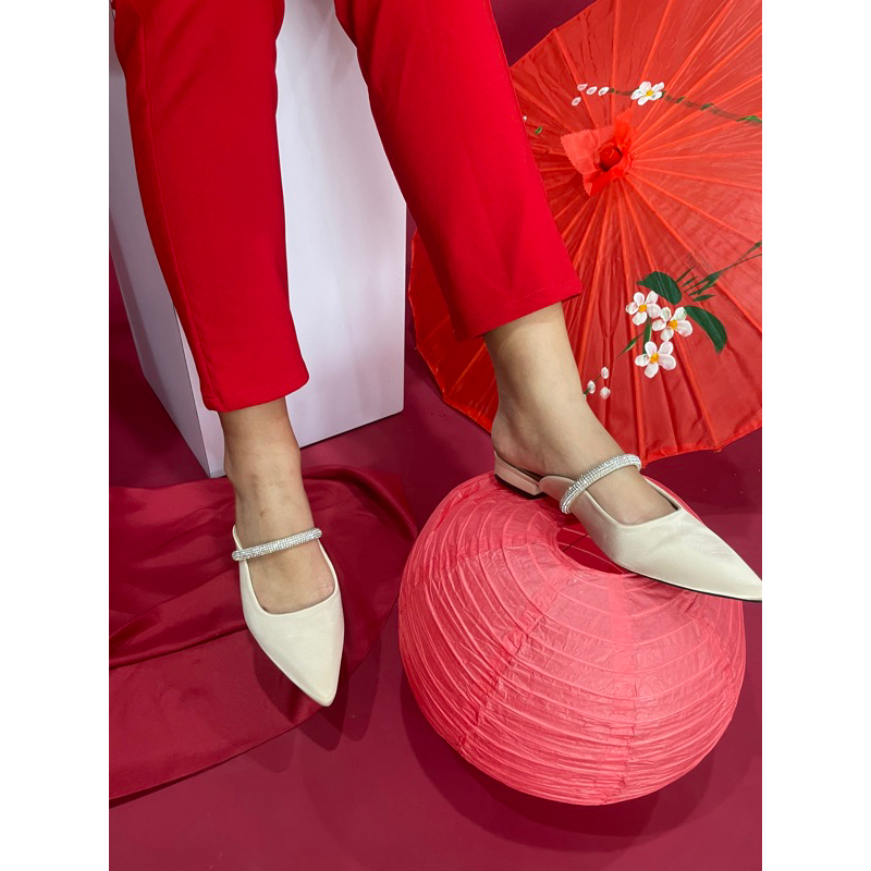 Merry Flat Mules