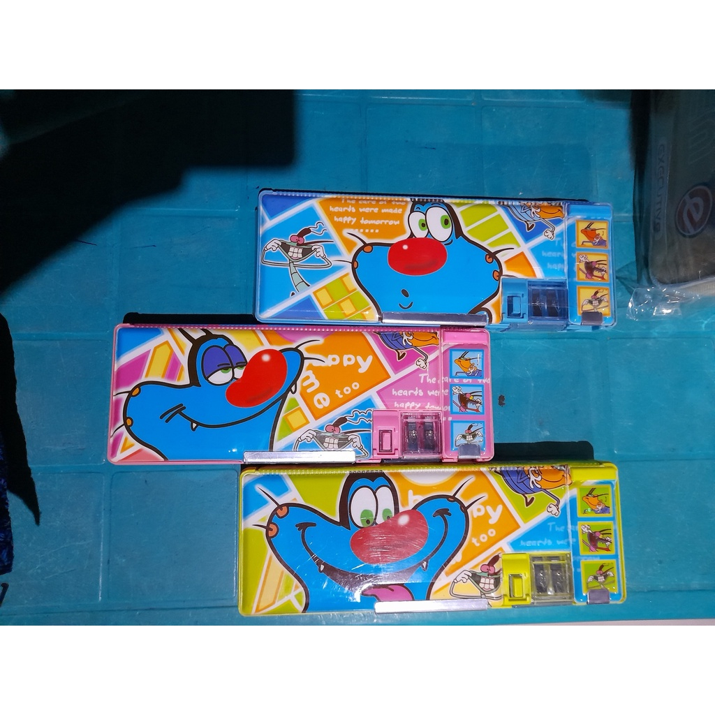 

Tempat Pensil PC MAGNET 0-001