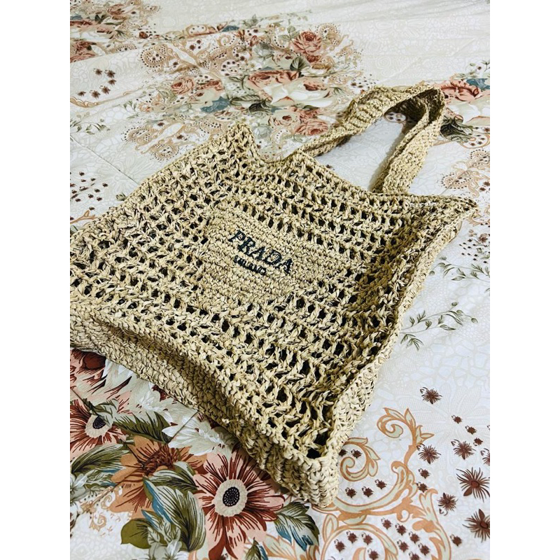 Tas Slempang Agel PRADA MALINO