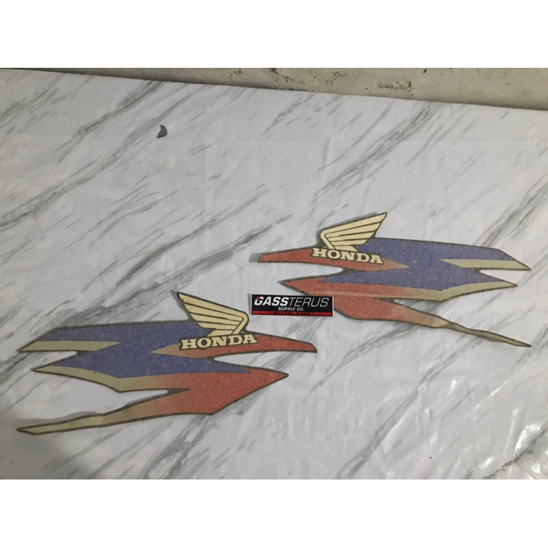 striping stiker tangki honda win tua original warna biru putih merah