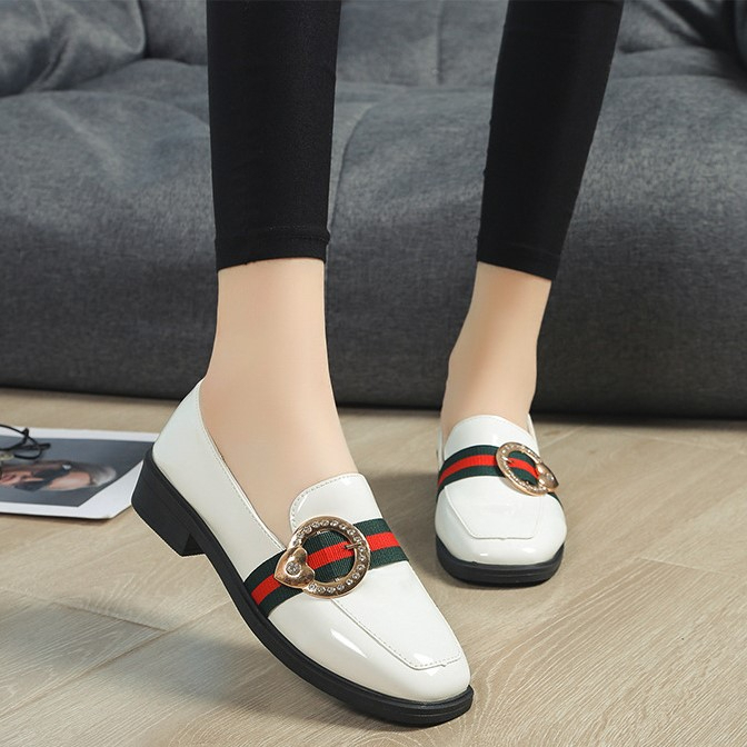 FD Loafers Wanita Sepatu Kerja Simpel Docmart Shoes Korean Style KI-040