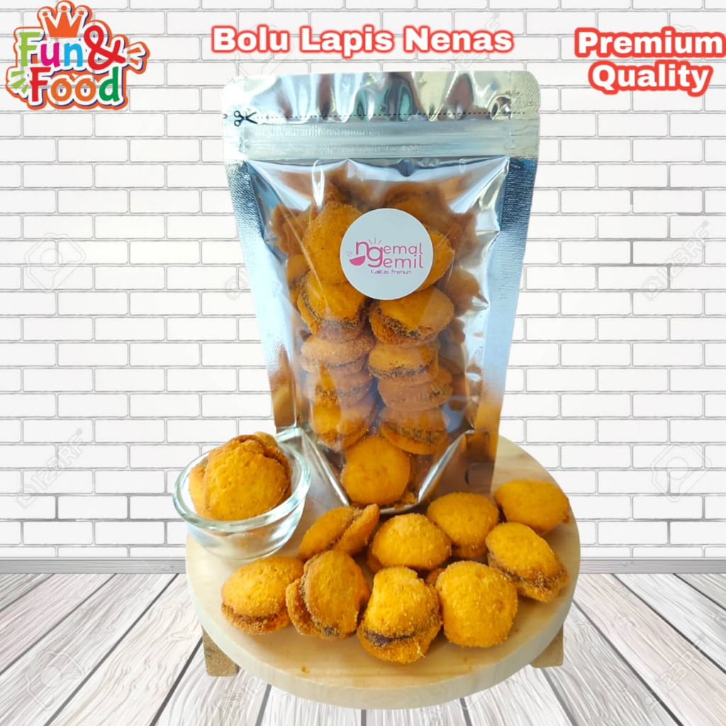 

Bolu Lapis Nenas Jadul Biskuit Nenas Tunggal Homemade Kualitas Premium