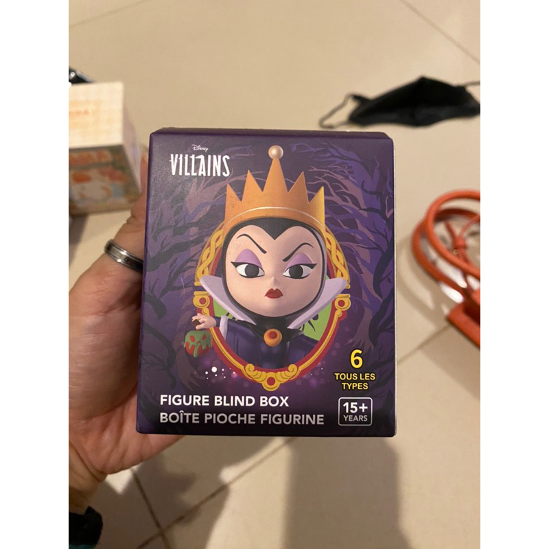 BLIND BOX VILLIAN MINISO