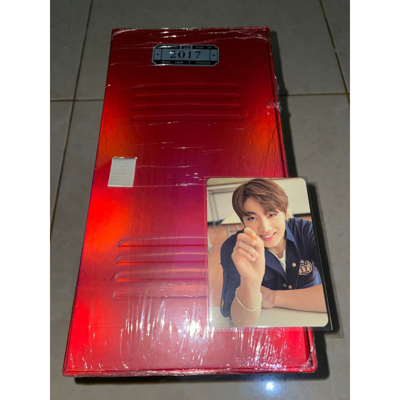 DVD Season's Greetings 2017 BTS Official fullset (-keyring) photocard JUNGKOOK