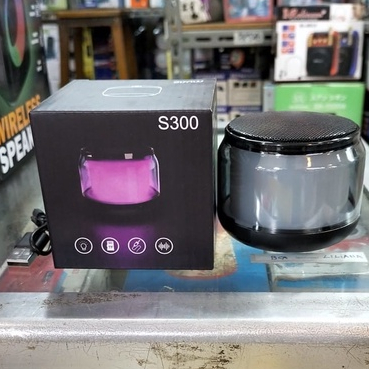 SPEAKER MINI BLUETOOTH S300 DILENGKAPI LED RGB SUARA EXTRA BASS DAB JERNIH