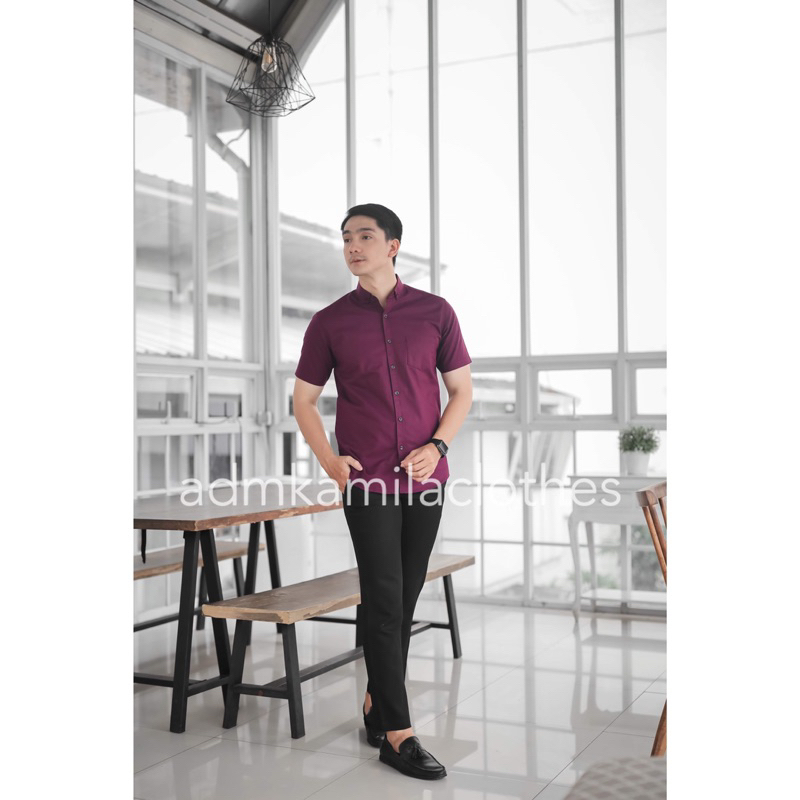 Kemeja pria cowok polos slimfit kasual basic HeM lengan pendek taro