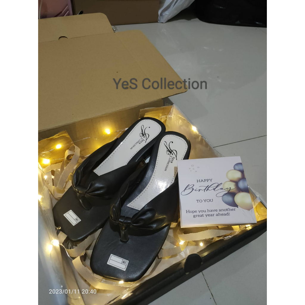 Hampers/kado/gift box LEBARAN sandal hak ELIZABETH Eleghant