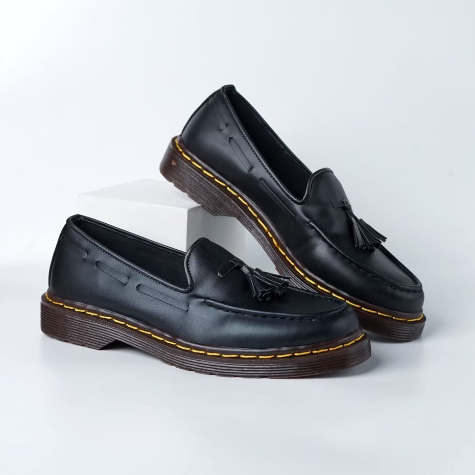 CLEVE BLACK |ManNeedMe x Jack| Sepatu Loafers Pria Formal Slip On Docmart ORIGINAL