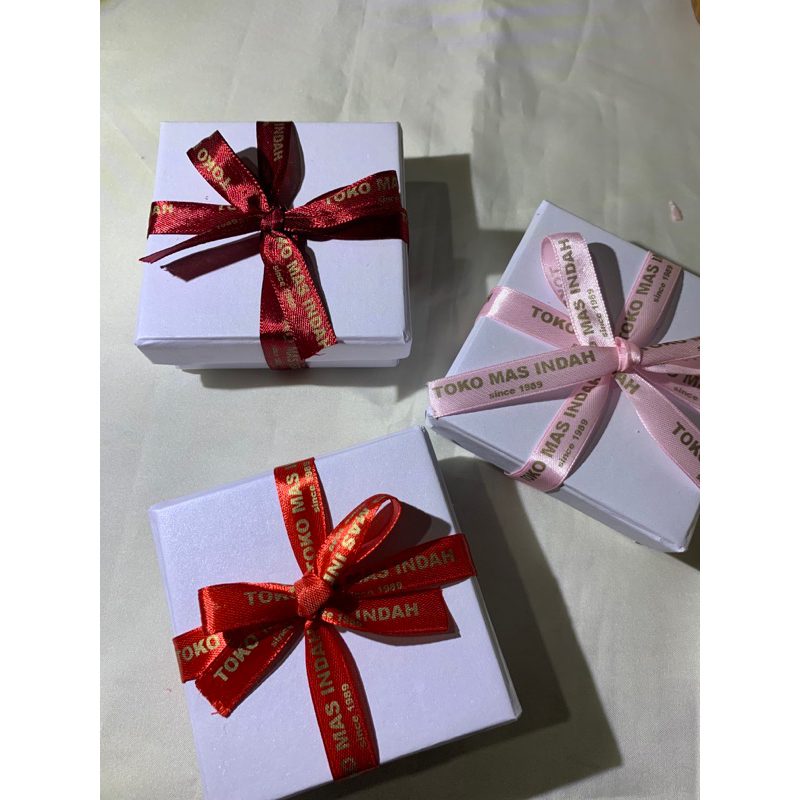 

Jewelry Gift Box by Toko Mas Indah