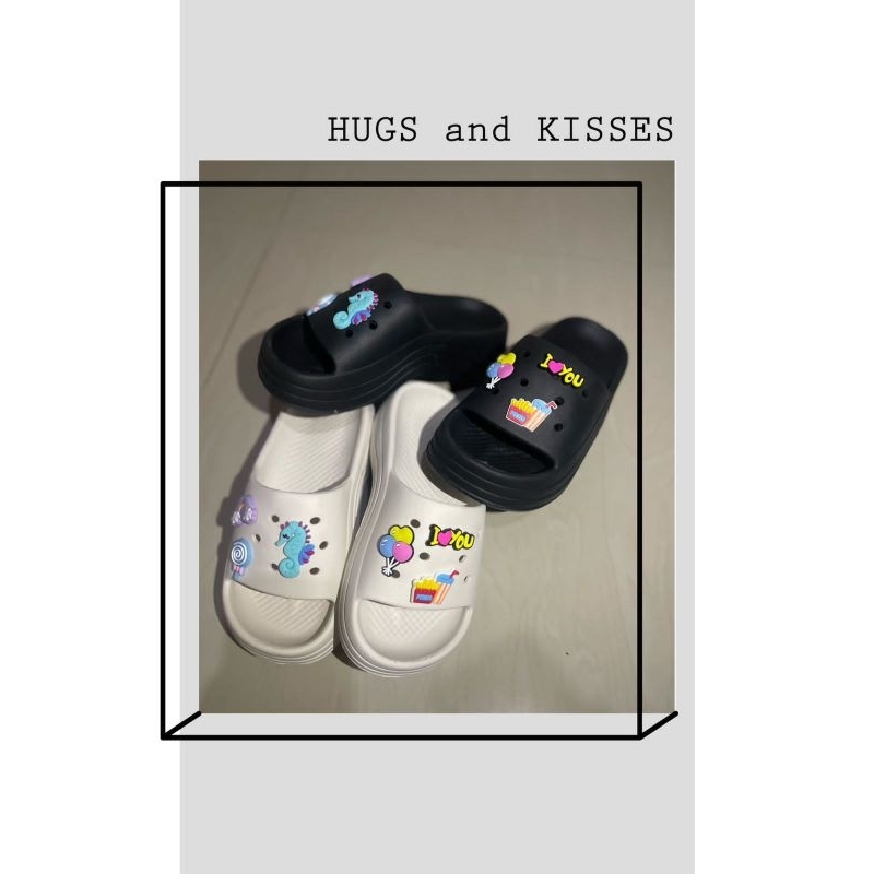 Sandal Crocs Fuji Wedges Motif Smile Accesories Import High Quality RF