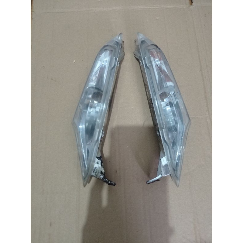 lampu sen depan kanan kiri vario 125 old vario techno 125 old