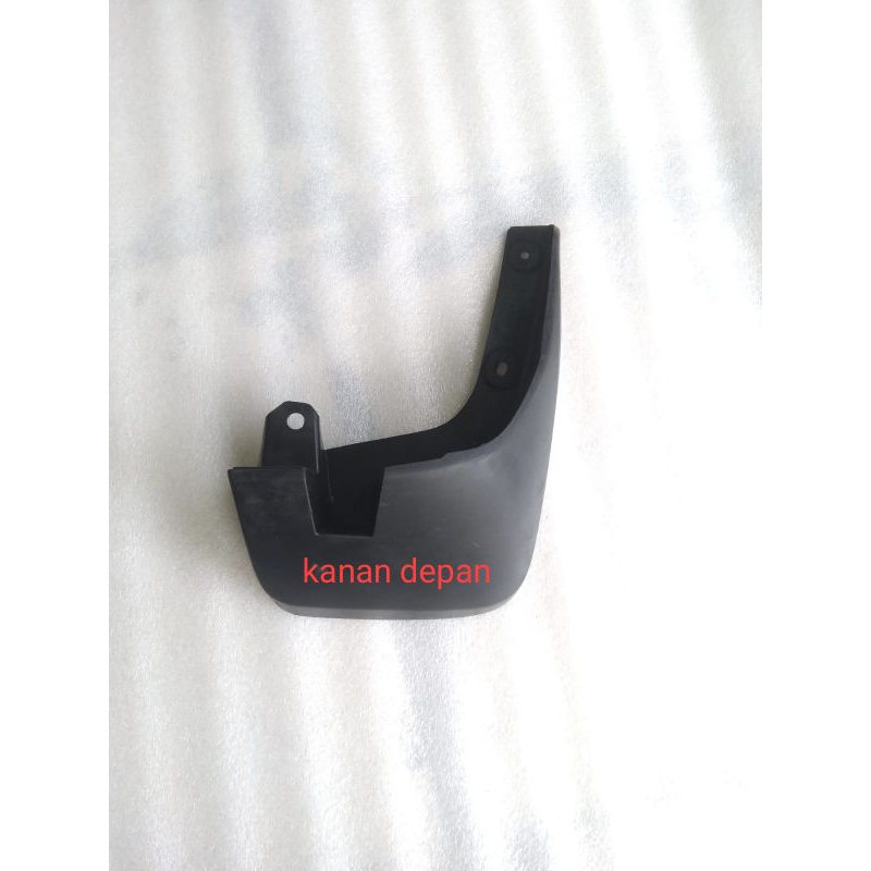 KARPET LUMPUR MUDGUARD KARET KARPET LUMPUR AVANZA XENIA 2012 2016 ORIGINAL