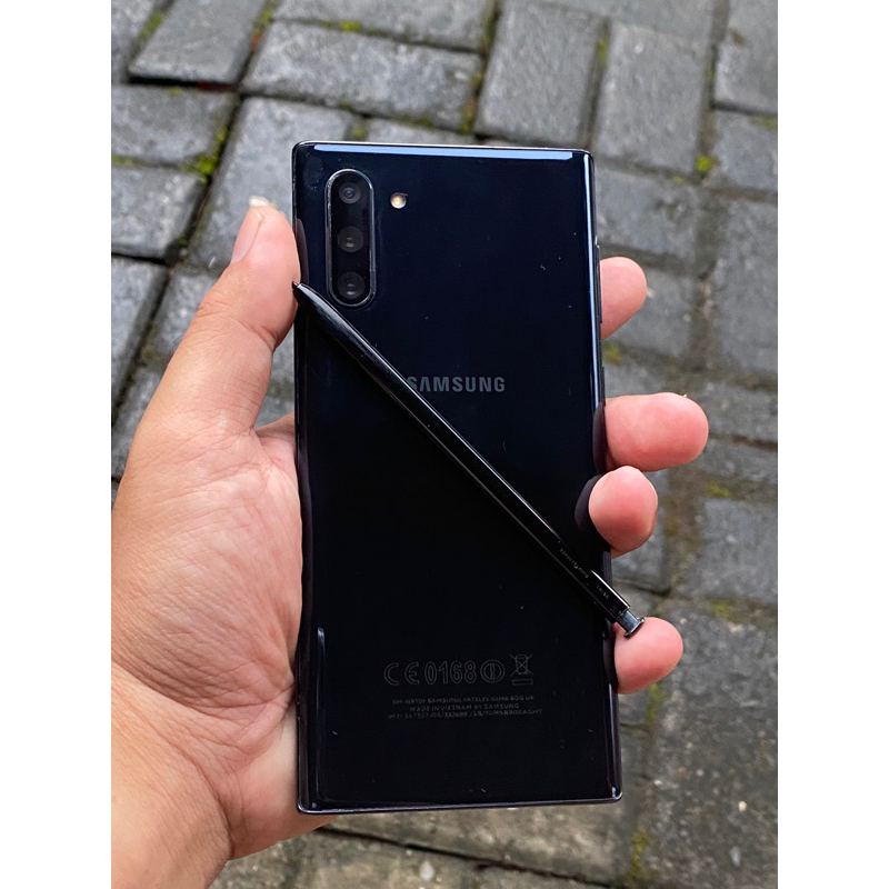 Samsung note 10 sein hitam