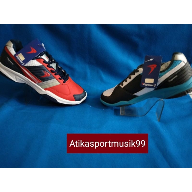 sepatu badminton flypower
