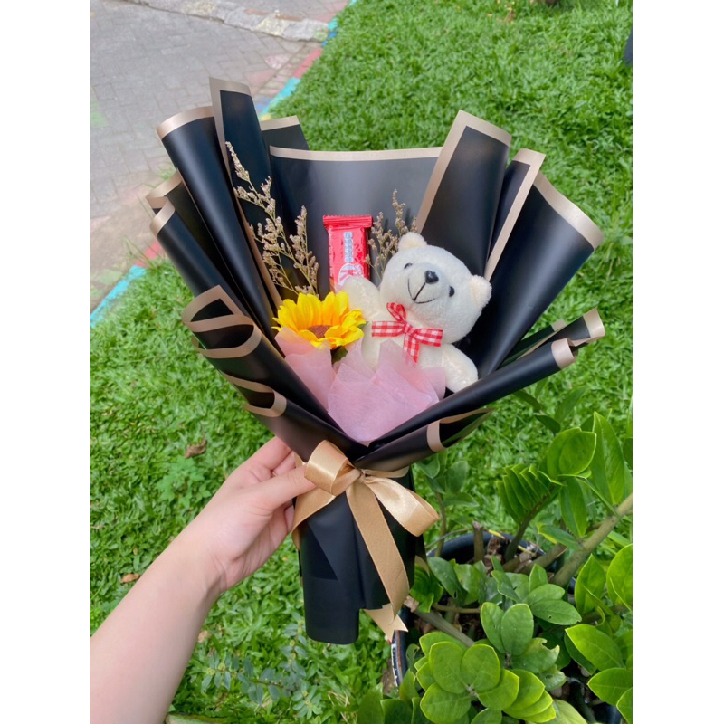 

[READY SIAP KIRIM] Single sunflowers with teddy and kitkat chocolate | buket valentine 2023