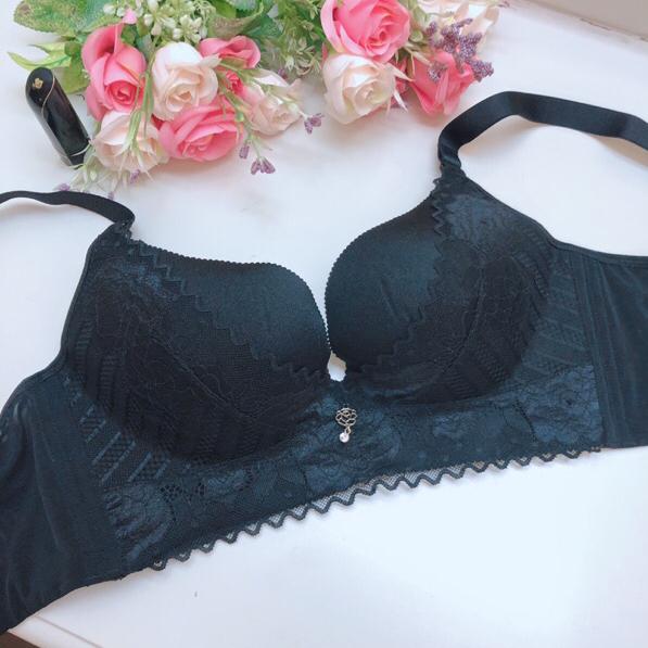 Bra Seamless (K-G24) Pakaian Dalam wanita tanpa kawat dan busa normal