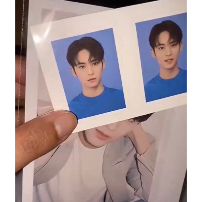 Booked - PC Photocard Mingyu - Season Greeting (SG) Seventeen 2022
