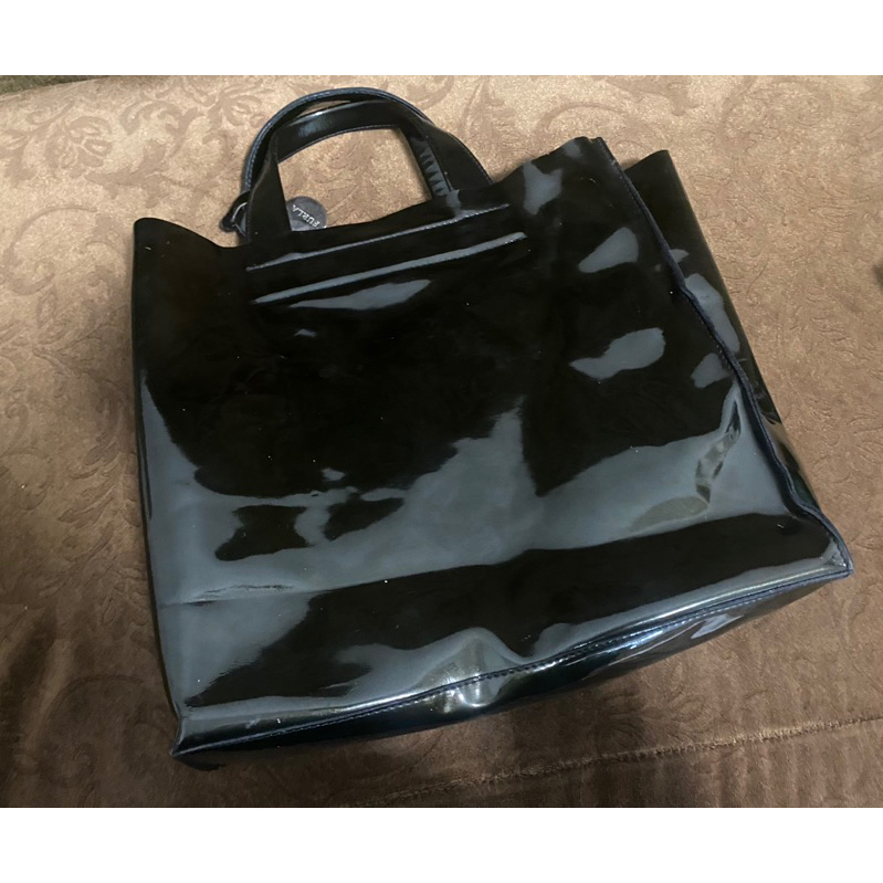tas furla preloved defect di sudut
