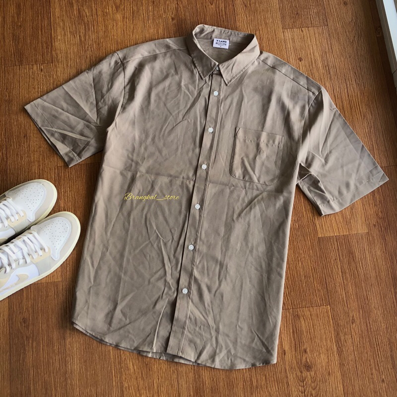 KEMEJA LENGAN PENDEK Y-LAND