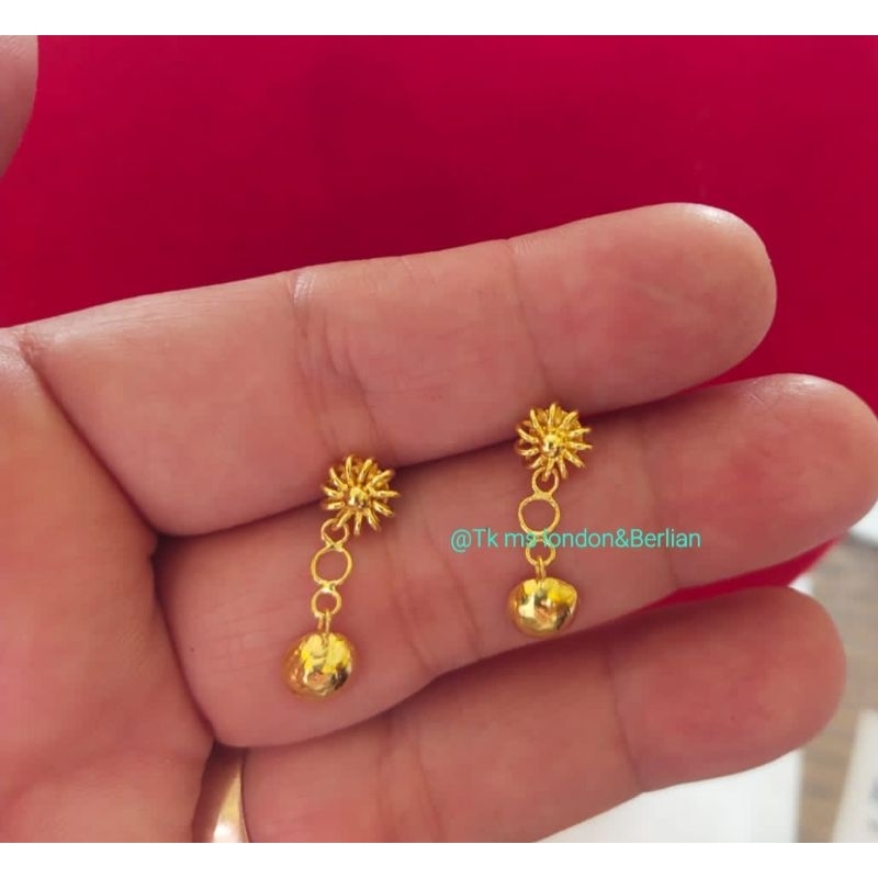 Anting Emas 24K Kadar 99,99%.