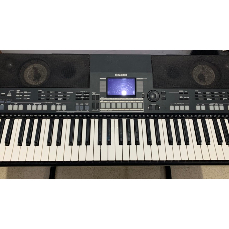 Keyboard Yamaha PSR S-550 Electone (second)