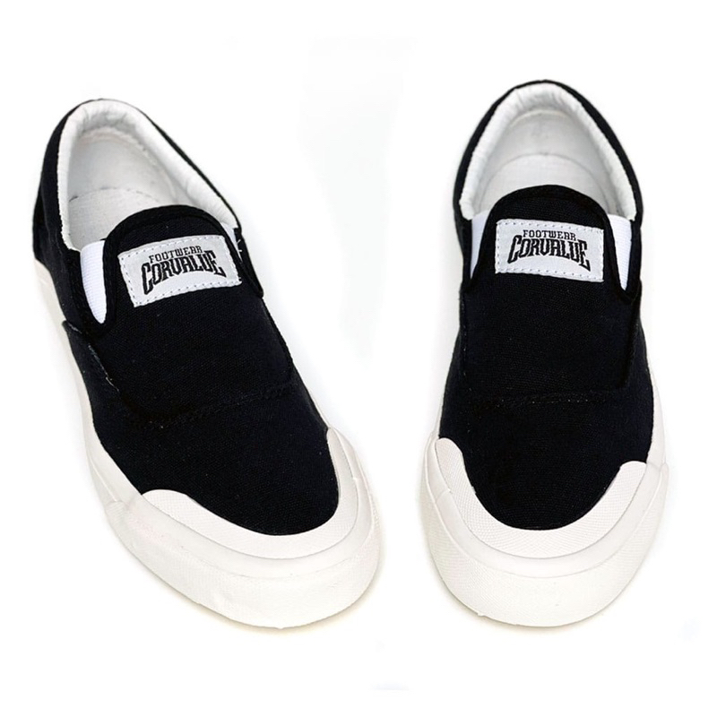 SEPATU CORVALUE FOOTWEAR - Sepatu Slip On Louisville Black White Og