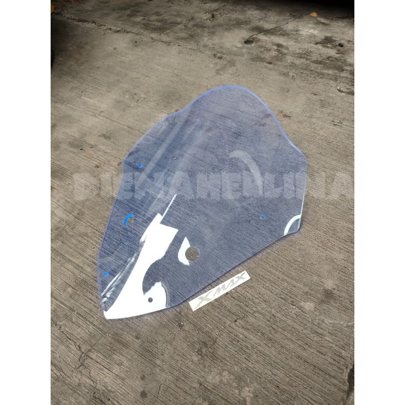 VISOR NEW XMAX250 TIPE BUBBLE WINDSHILED NEW XMAX250 TIPE BUBBLE VISOR NEW XMAX 2023