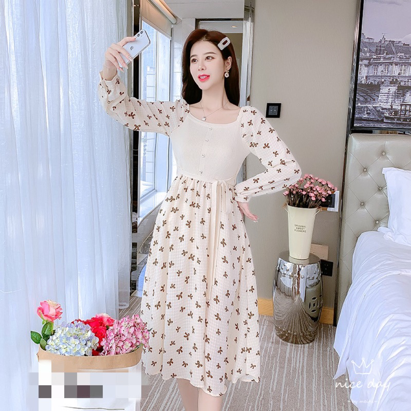 Long Sleeved White Floral Dress M291