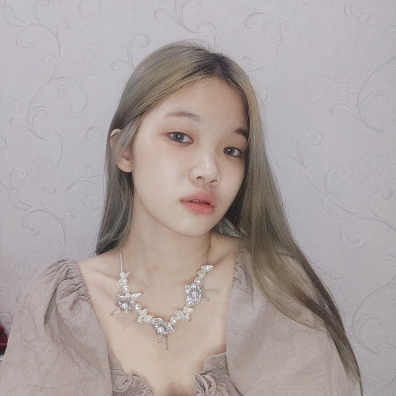 Floretta Flowery Pearl Necklace Kalung Panjang Bunga Mutiara Kalung Hijab Pesta Flower Crystal