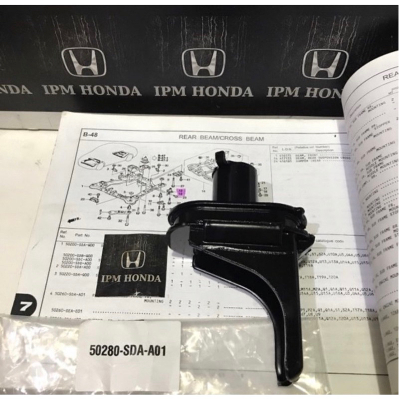 50280 / 50285 SDA Mounting Sasis Crossmember Rubber Subframe Kanan / Kiri Honda Accord CM5 2003 2004 2005 2006 2007 Odyssey RB1 RB3 2004-2013