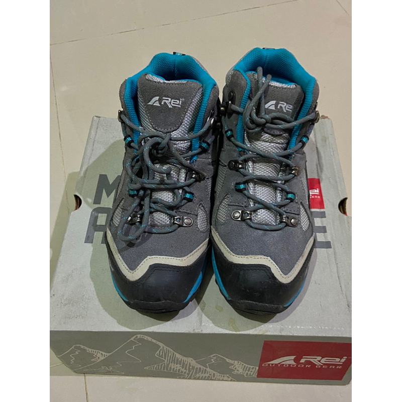 Sepatu ARei Sepatu gunung/pendaki/Traveling(36)