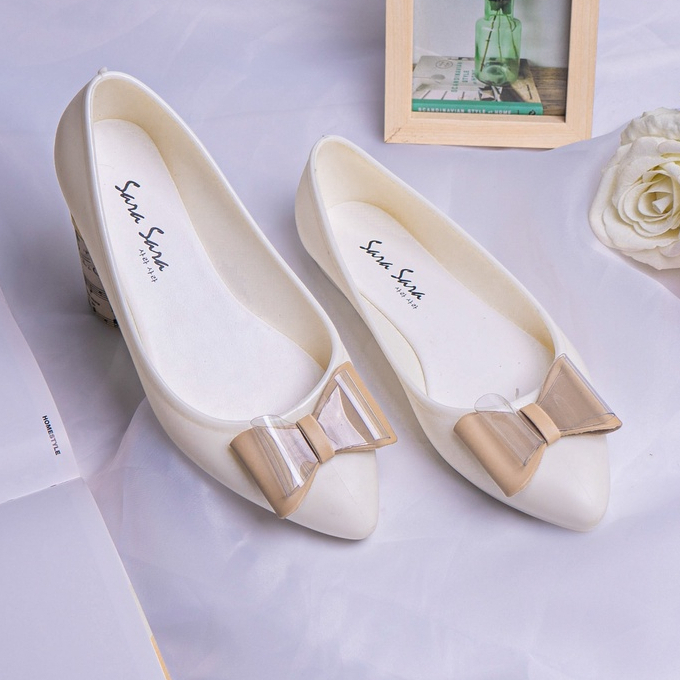 SARA SARA STORE - Flat Shoes JELITA WHITE | sepatu kerja kantoran wanita motif pita warna putih | mu