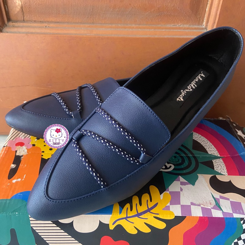 Adorableprojects - Cariolane Flat Shoes Navy