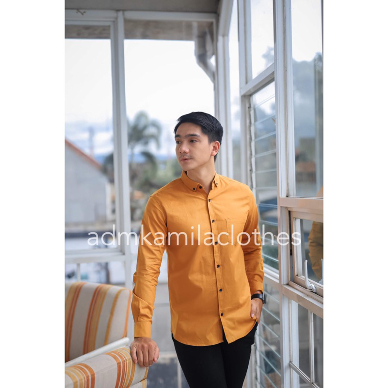 Kemeja pria cowok polos slimfit kasual basic HeM lengan panjang mustard