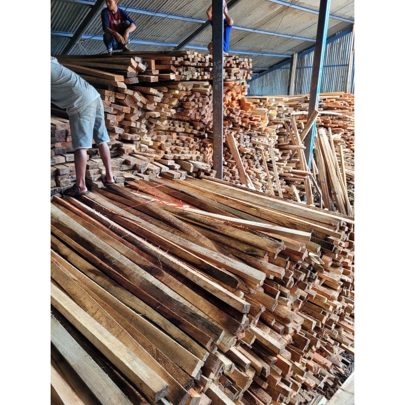 Kayu Kaso 4 x 6 x 4 meter untuk Proyek Cor Bekisting