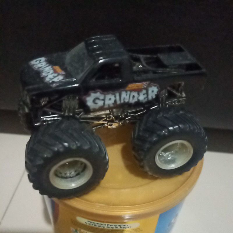 advanced auto parts grinder monster jam hotwheels loose